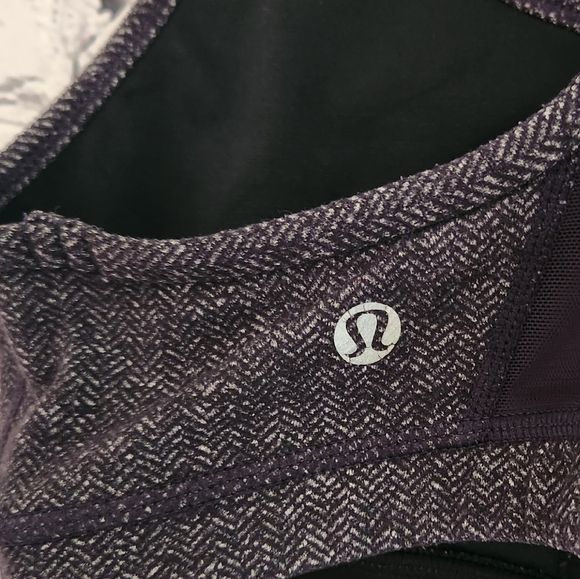 Lululemon Sports Bra - Picture 3 of 4